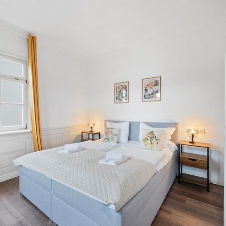 Backhome - Business&Family - Fantastische Schlosslage, Smarttv, Waschtrockner, Netflix, 50Qm, 24H Checkin - Apartment 3 Людвігсбург Екстер'єр фото