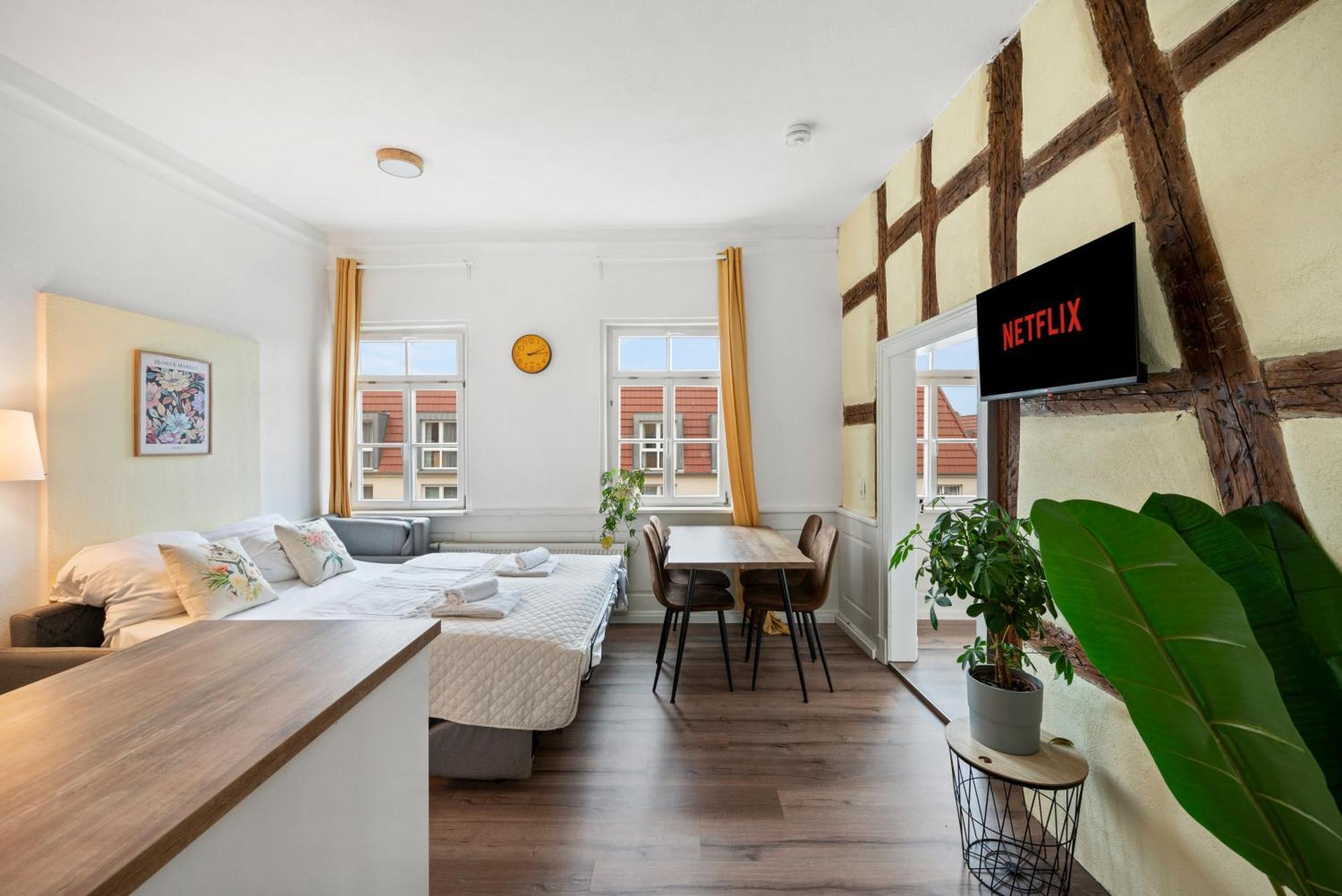 Backhome - Business&Family - Fantastische Schlosslage, Smarttv, Waschtrockner, Netflix, 50Qm, 24H Checkin - Apartment 3 Людвігсбург Екстер'єр фото