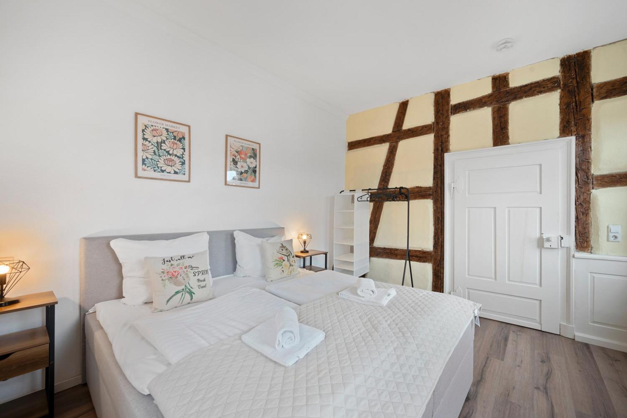 Backhome - Business&Family - Fantastische Schlosslage, Smarttv, Waschtrockner, Netflix, 50Qm, 24H Checkin - Apartment 3 Людвігсбург Екстер'єр фото
